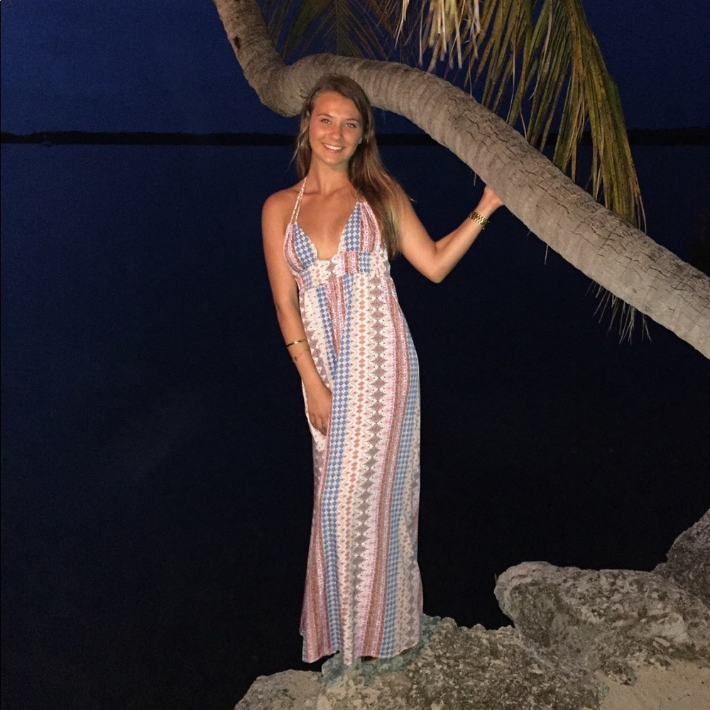 Lulu’s maxi dress